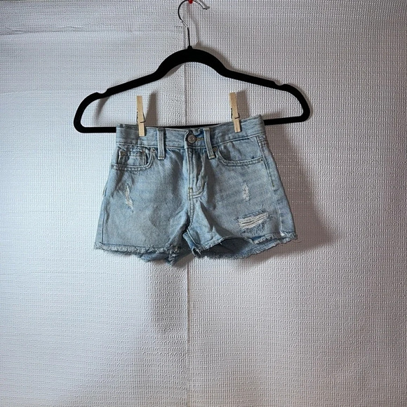 OLD NAVY Hi-Rise Light Denim Distressed Adjustable Waist Girls Shorts Size 6 - Picture 1 of 4